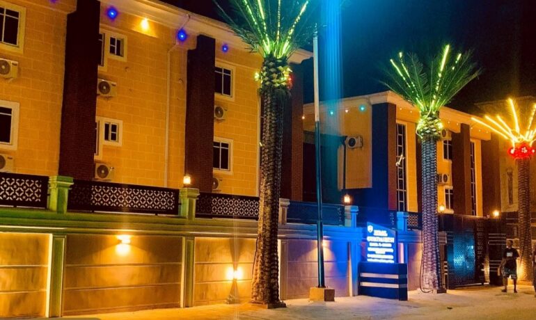 Real Companion Hotel and Suites
