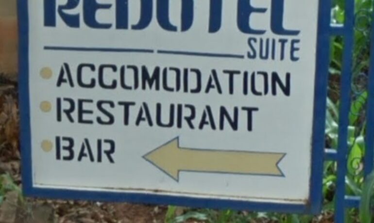 Redotel Suites