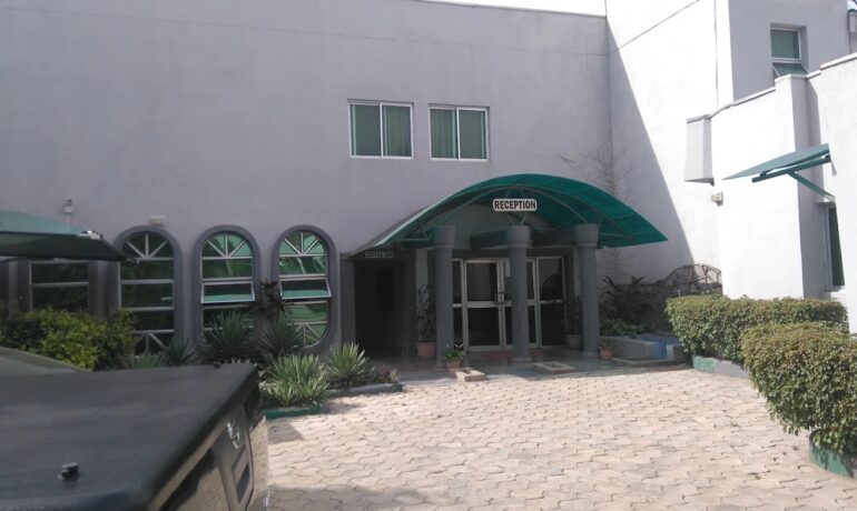 Sanab Luxury Inn