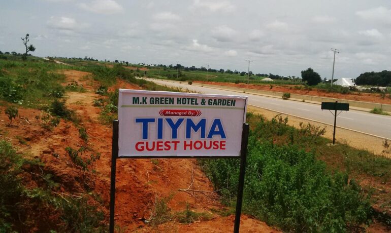 Tiyma Guest House (M.K Green Hotel & Garden)