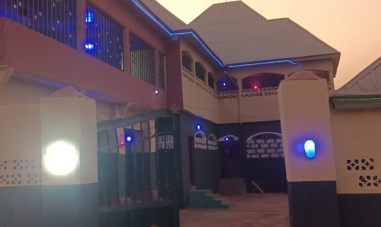 Ugo Best Hotel and Suites