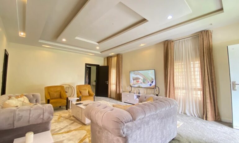 Ugreen Apartments