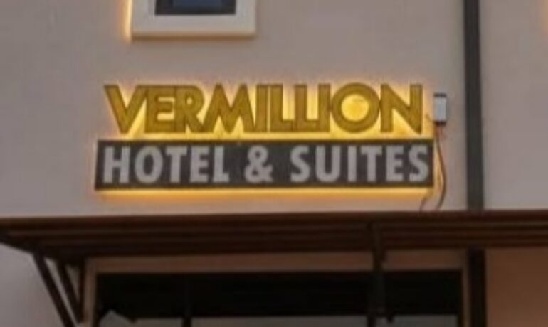 Vermillion Hotel & Suites – Vermillion Apartments